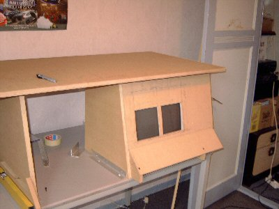 IMG_B737TDJ_TDJ0301d 400x300
