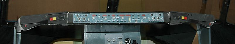 B737TDJ0303a Glare Shield B737TDJ