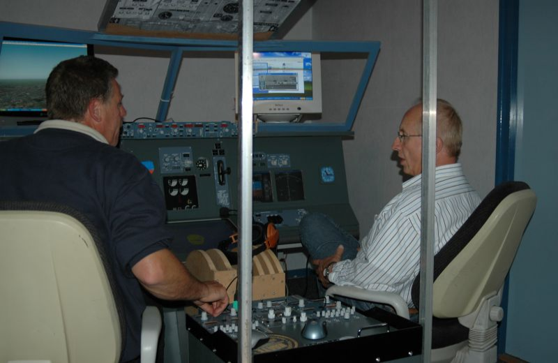 B737TDJ0902a Fred