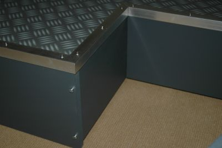 B737RHO SHELL